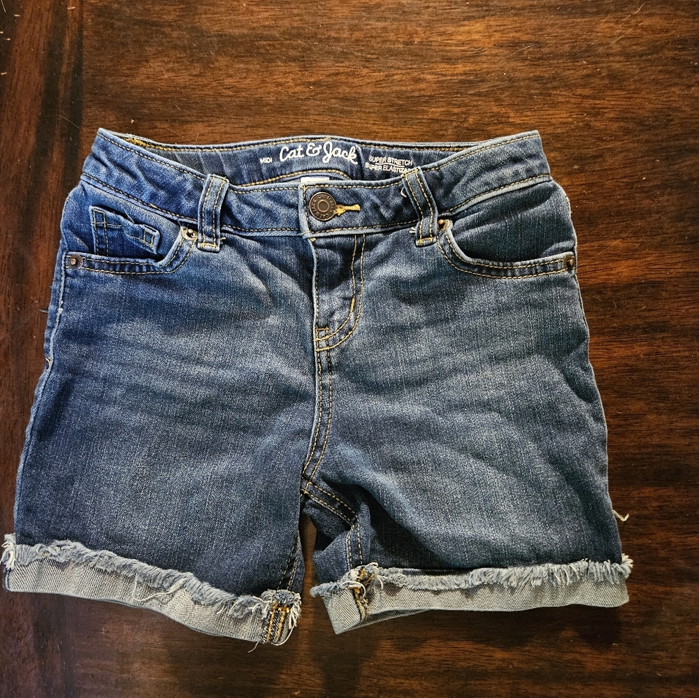 Cat & Jack Girls Blue Jean Shorts with Cuffed Hem SIZE 6/7